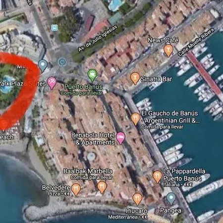 Apartment Frontline Sea In The Center Of Puerto Banus-acces To The Beach