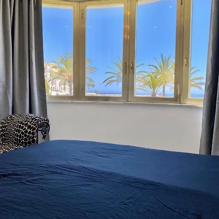 Frontline Sea In The Center Of Puerto Banus-acces To The Beach Apartment *
